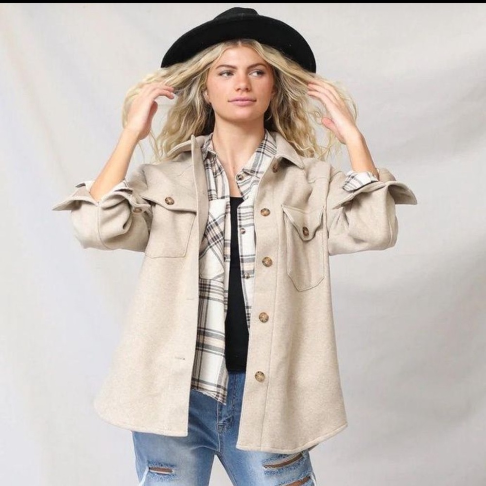 Oatmeal Over sized jacket - Picture 5 of 6